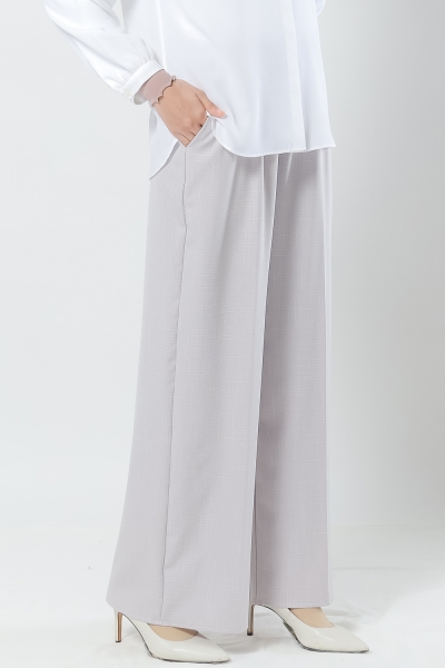 Irene Pocket in Whisper Grey