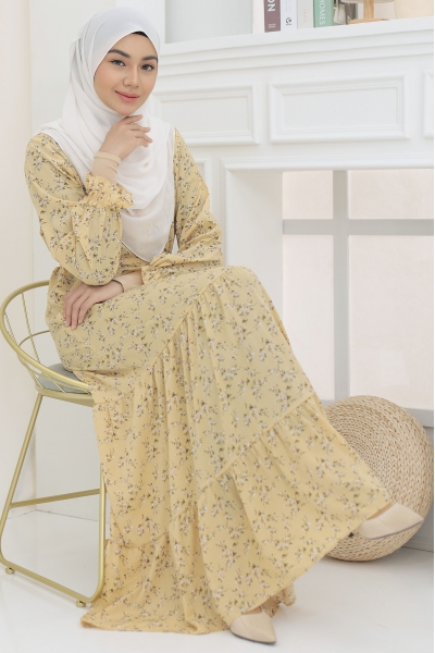 Pretty Dress in Sunrise 