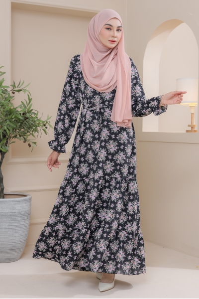 Pretty Dress in Saraa (New Arrival)
