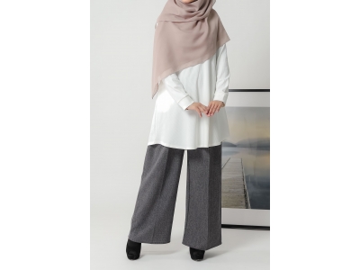 Irene Pocket in Dark Grey