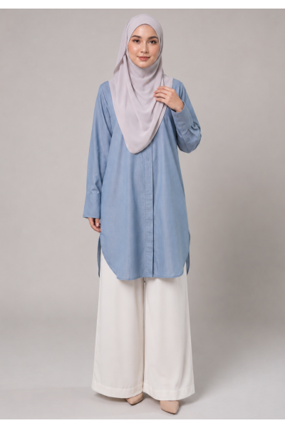 Eva in Sky Blue
