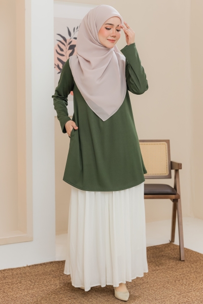Izzie in Green