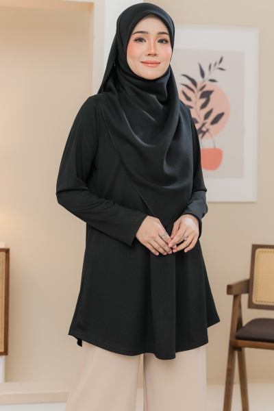 Izzie in Black