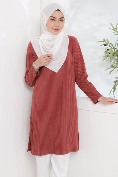 Emily in Bricks (New Colour)